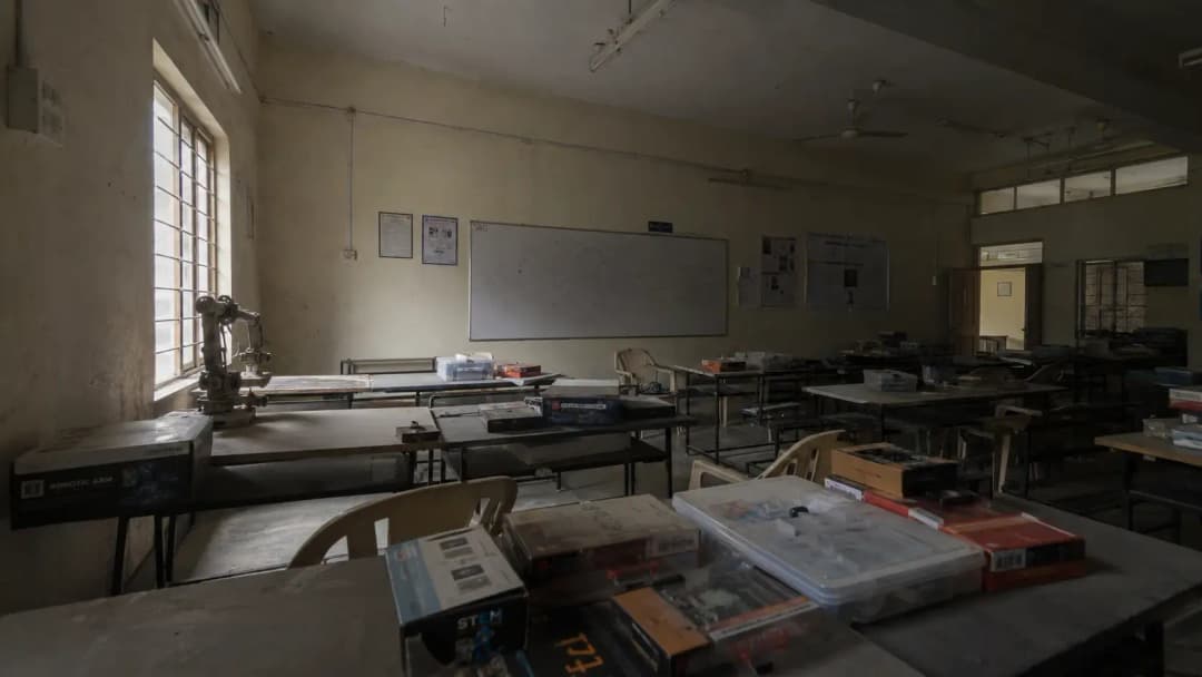 An unused school robotics lab with equipment gathering dust, representing the post-vendor support gap in Indian schools